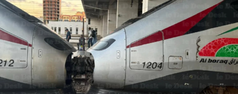 Deux trains à grande vitesse Al Boraq sur un quai de la gare Rabat Agdal.