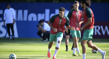 Chadi Riad à l'entrainement en préparation du choc face à la France.
