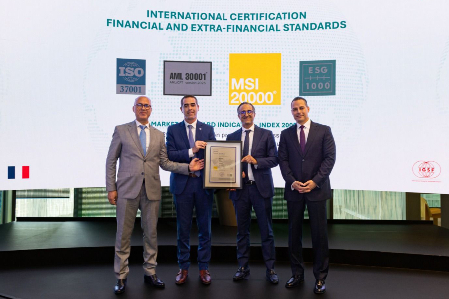 Lors de la cérémonie de remise de la certification financière MSI 20000 à Cosumar, à la Bourse de Paris, le 20 juillet 2026.