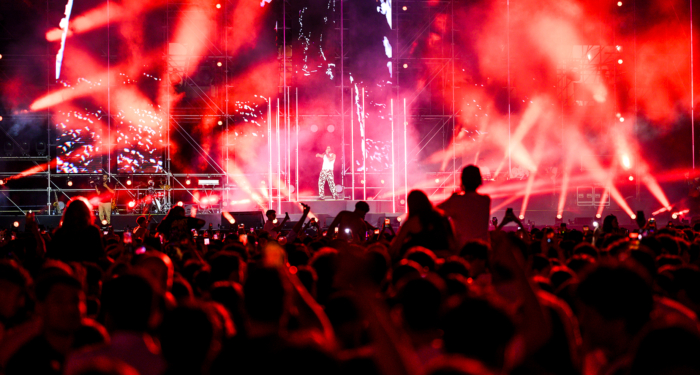 Lors du concert du rappeur ElGrande Toto au Stade Prince Moulay Abdellah de Rabat, le 27 juillet 2026, dans le cadre du festival Mawazine – Rythmes du monde.