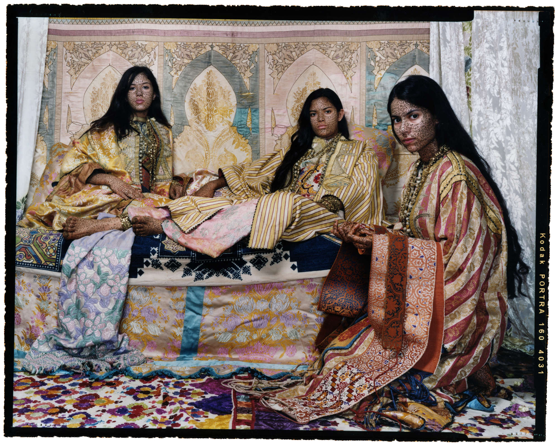 Harem #31, Serie Harem Revisited, 2012-2013, Lalla Essaydi.