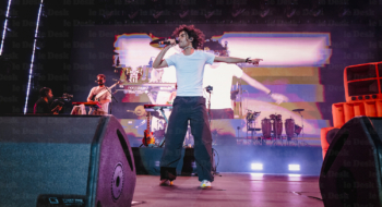 Le rappeur franco-espagnol Ino Casablanca, lors de son concert sur la scène Anfa Park, le 8 juillet 2026, dans le cadre du Festival Jazzablanca.
