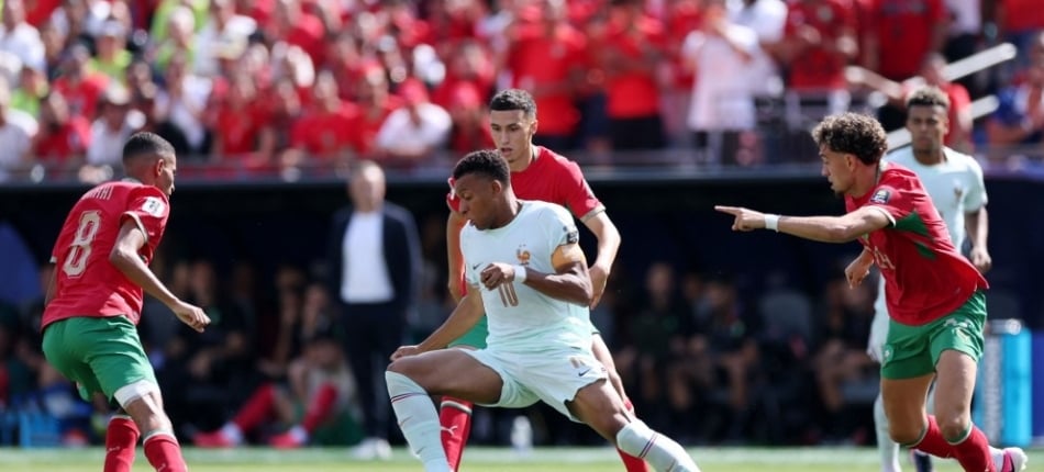 Mbappé au milieu de Ounahi, El Khannouss et El Aynaoui lors de France-Maroc à la Coupe du monde en quarts, le 9 juillet 2026 à Boston